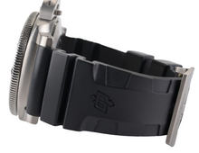 Load image into Gallery viewer, Panerai Luminor PAM01305 Automatic Titanium Case Black 47mm Watch - Full Set